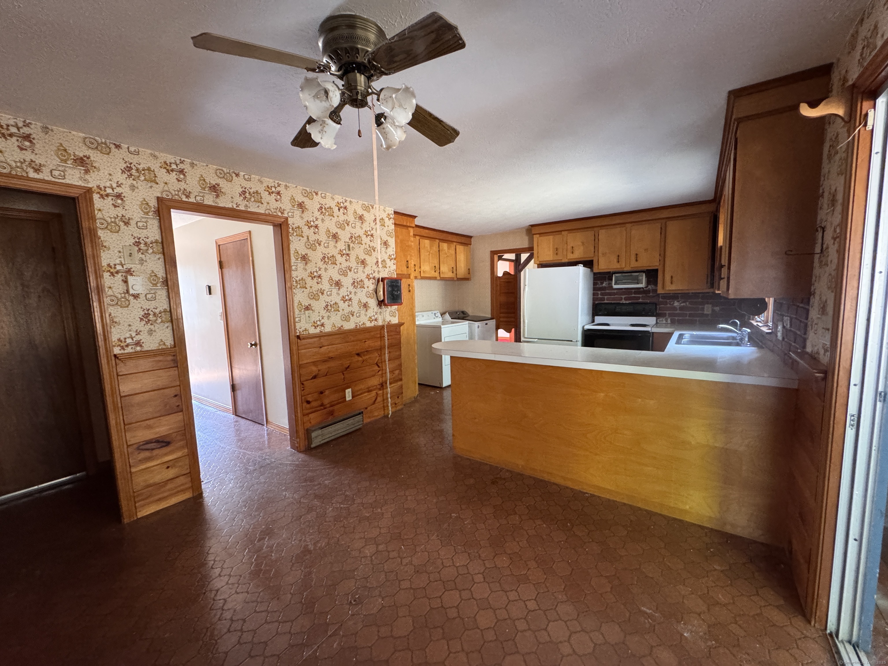 722 5 Mile River Road, Putnam, Connecticut image 5