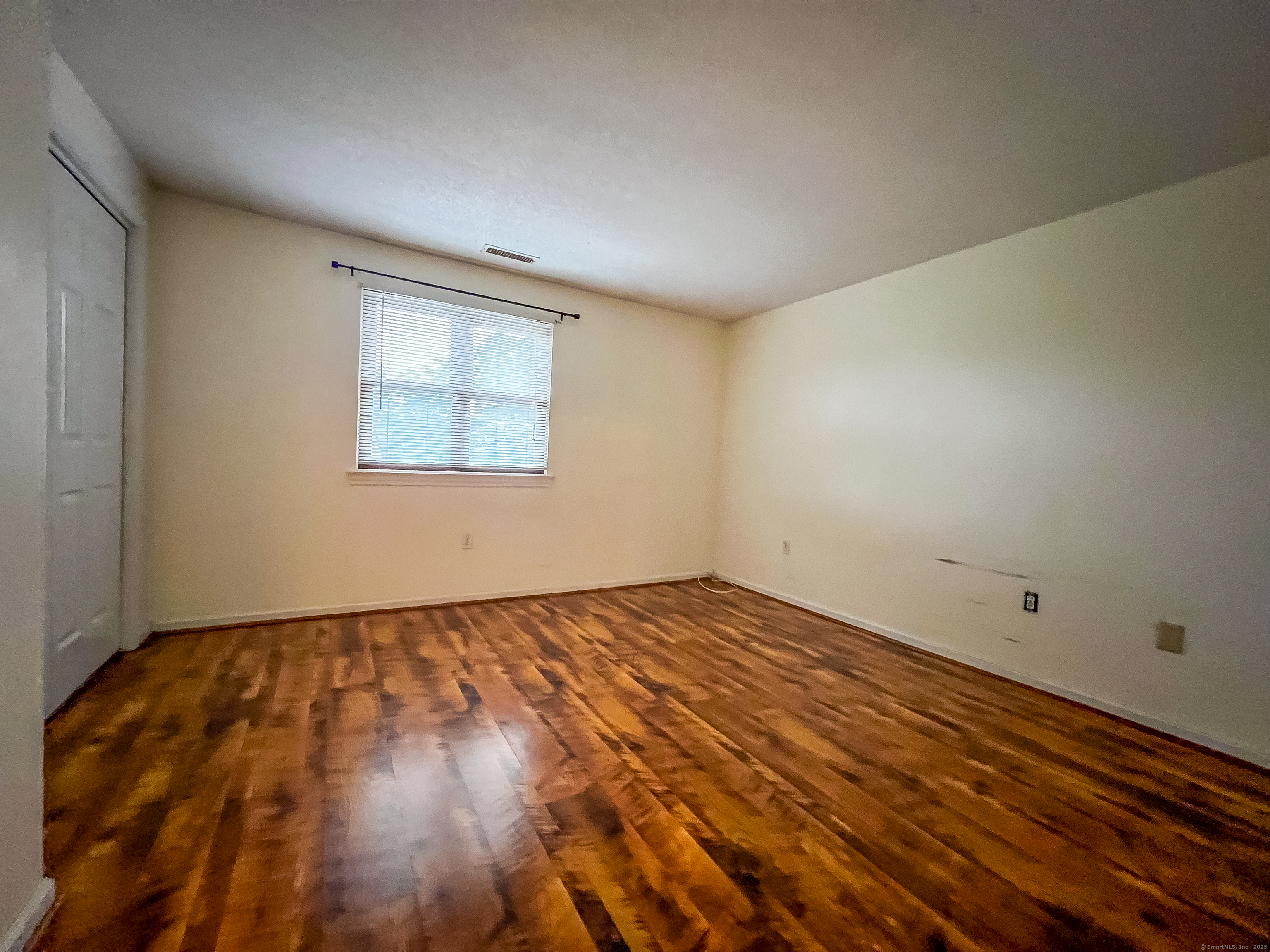 1516 E Main Street #APT 18, Meriden, Connecticut image 9