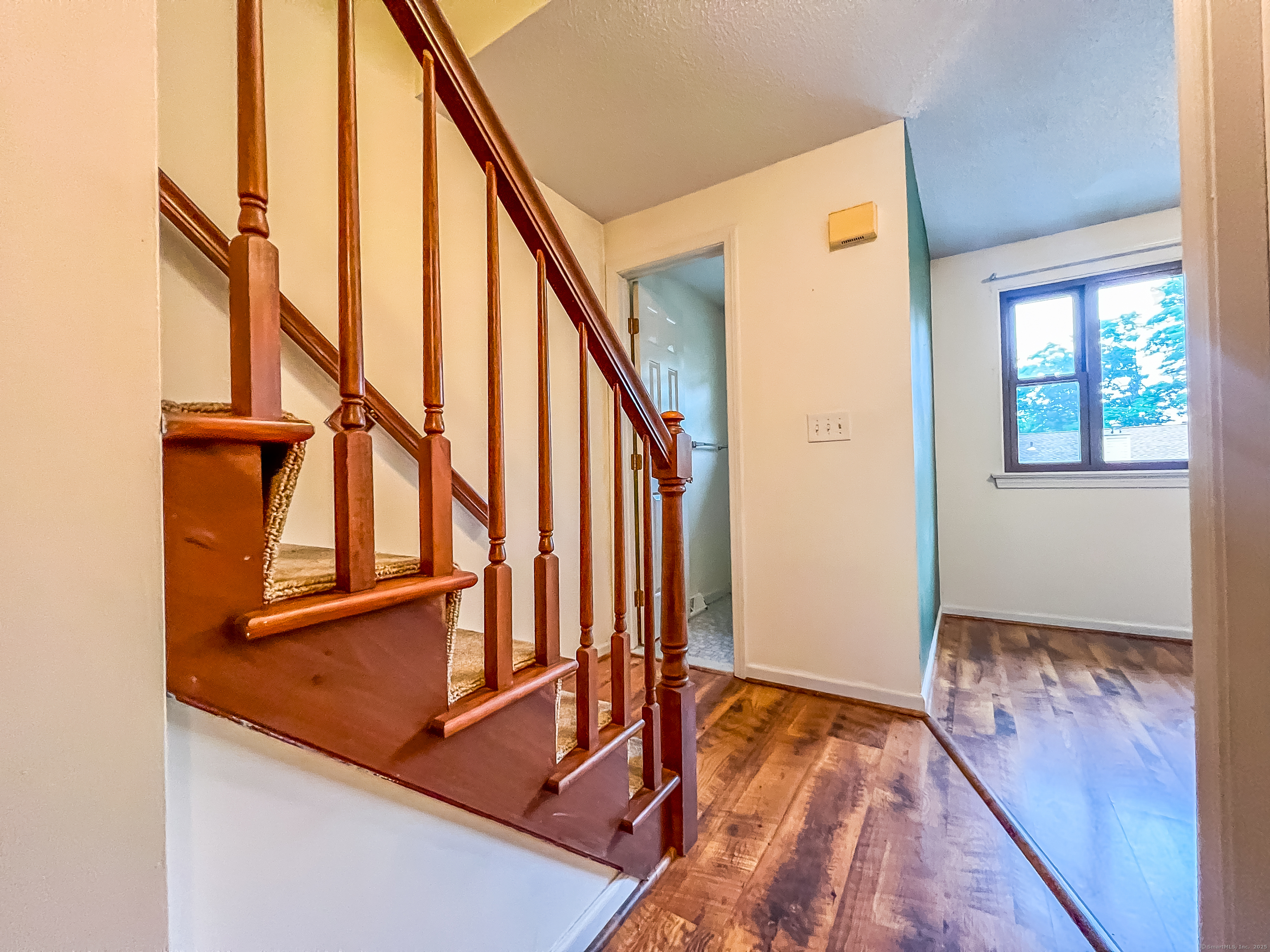 1516 E Main Street #APT 18, Meriden, Connecticut image 6
