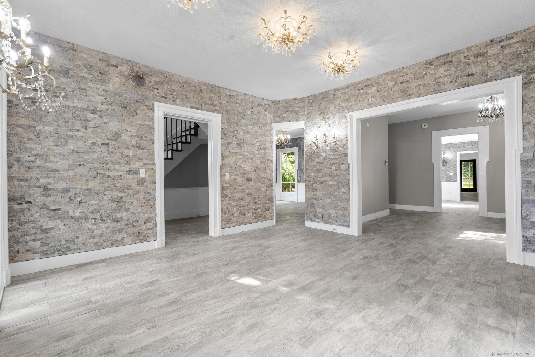 286 Marlborough Street Floor 1