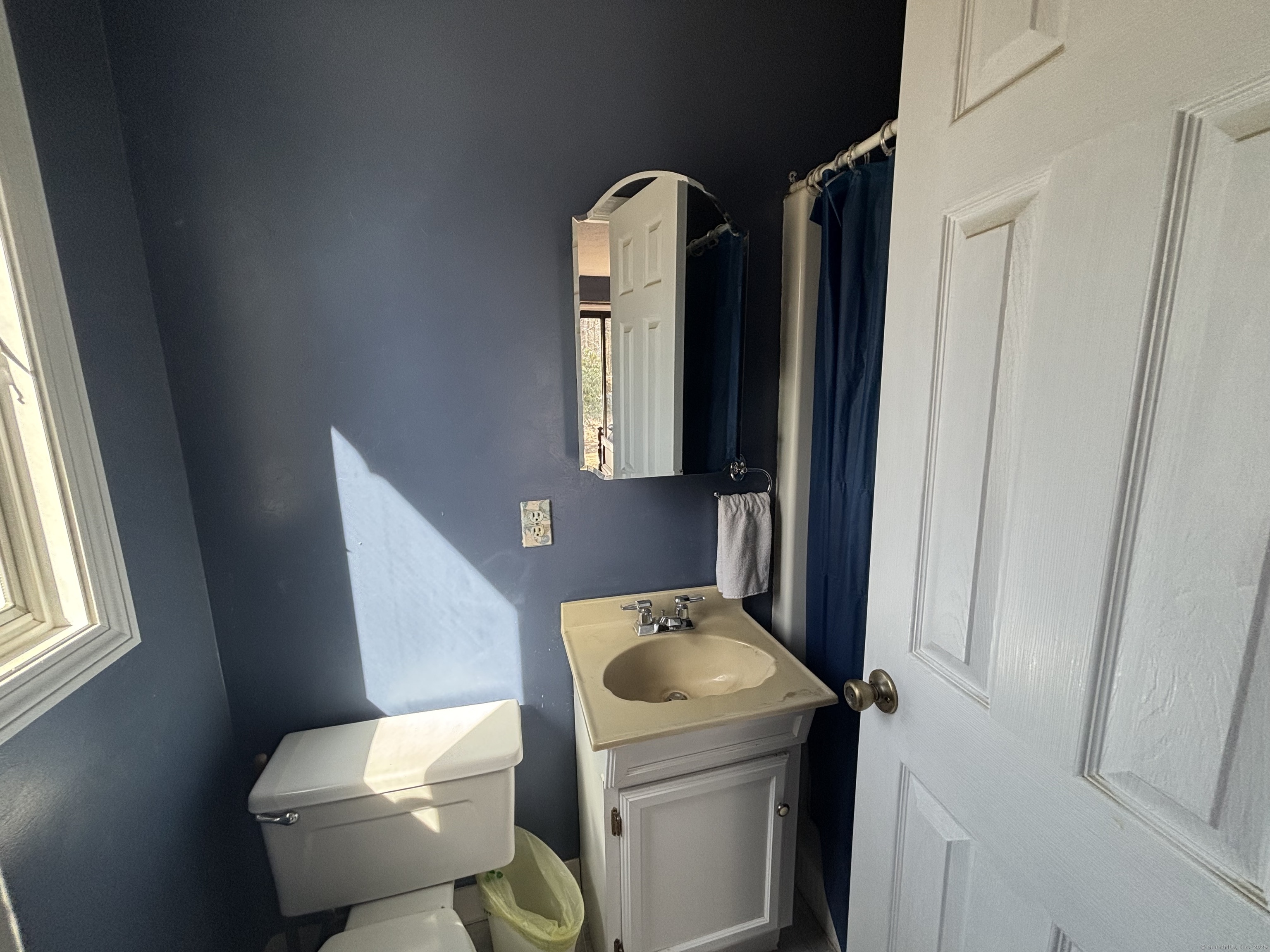 2520 Mountain Road, Torrington, Connecticut image 12