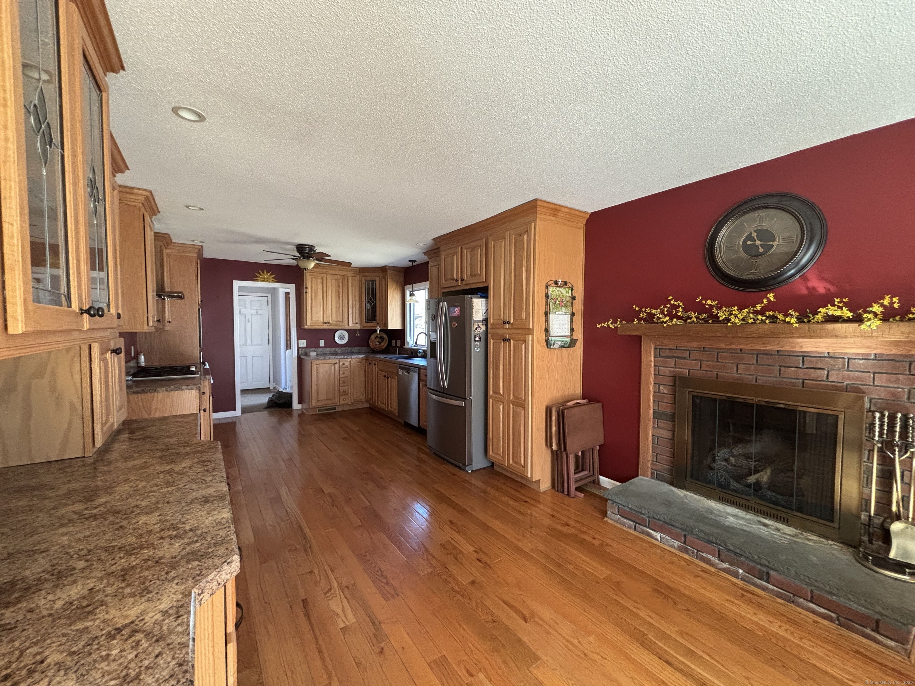 2520 Mountain Road, Torrington, Connecticut image 7