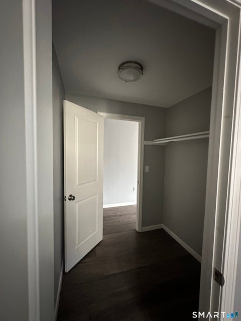 Multifamily For Rent - 270 Laurel Street #103<br/> Hartford County, Hartford, CT 06105
