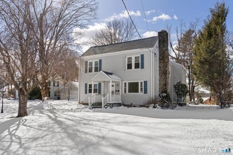 Photo of 159 Ridgewood Road, West Hartford, CT 06107 (MLS # 24154016)