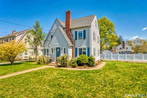 Photo of 21 Lancaster Road, Manchester, CT 06040 (MLS # 24170745)