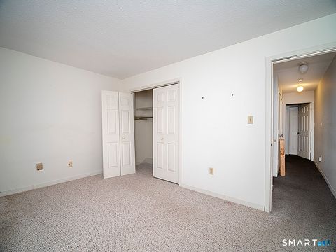 Tiny photo for 1414 Whitney Avenue #APT E3, Hamden, CT 06517 (MLS # 24157341)