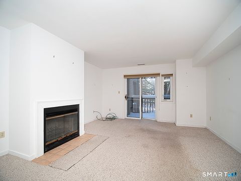 Tiny photo for 1414 Whitney Avenue #APT E3, Hamden, CT 06517 (MLS # 24157341)
