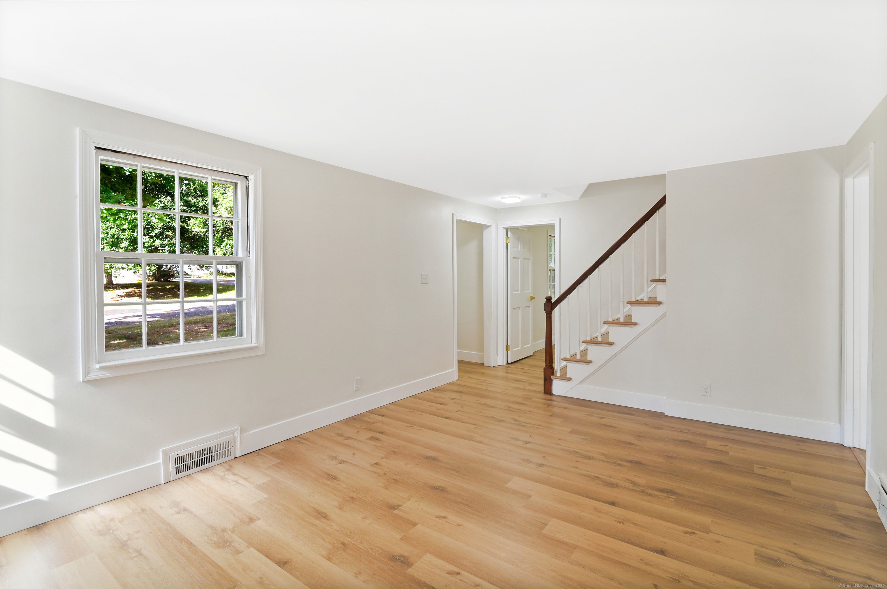 46 Walrege Road, Newington, Connecticut image 3