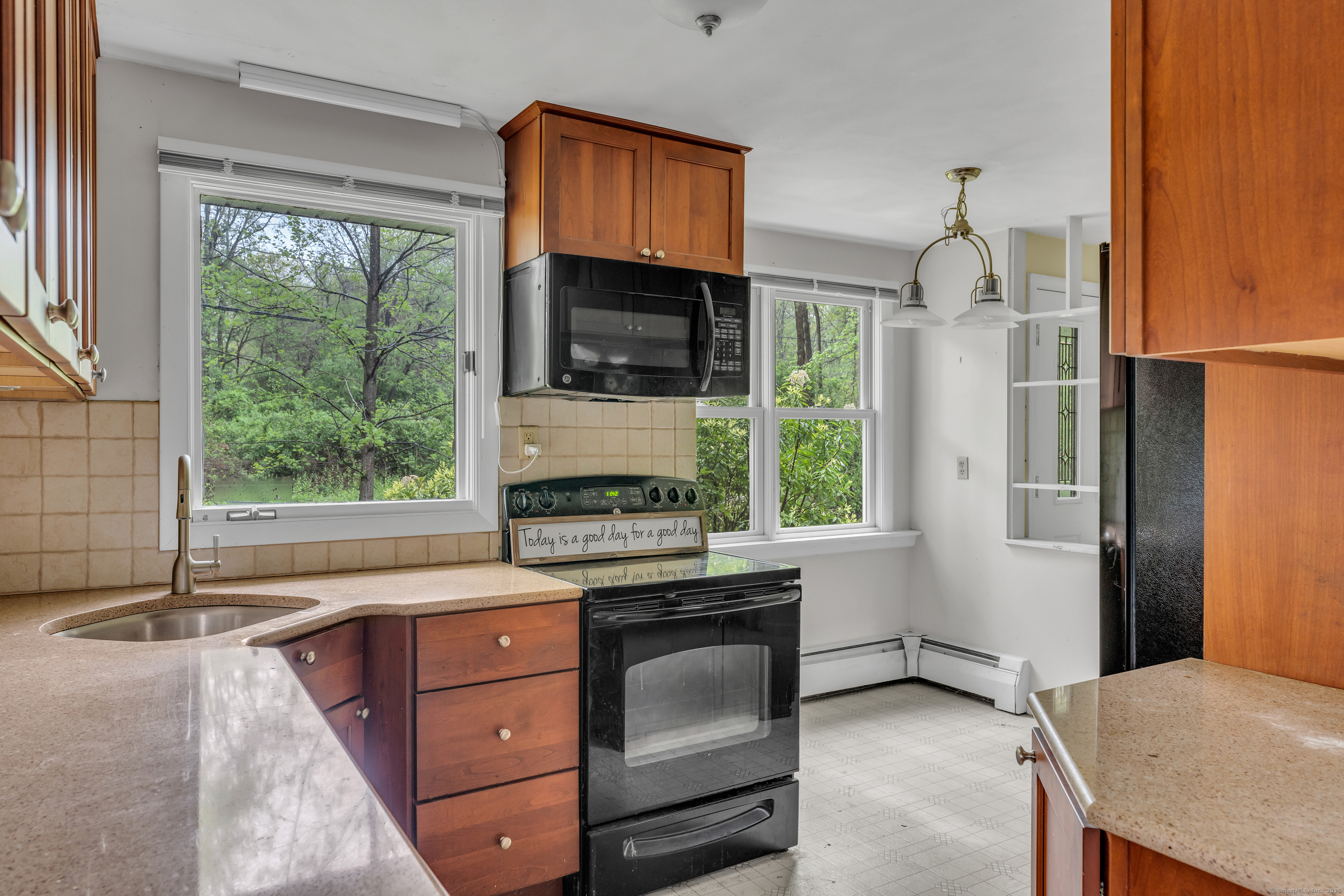 72 Prospect Hill Road