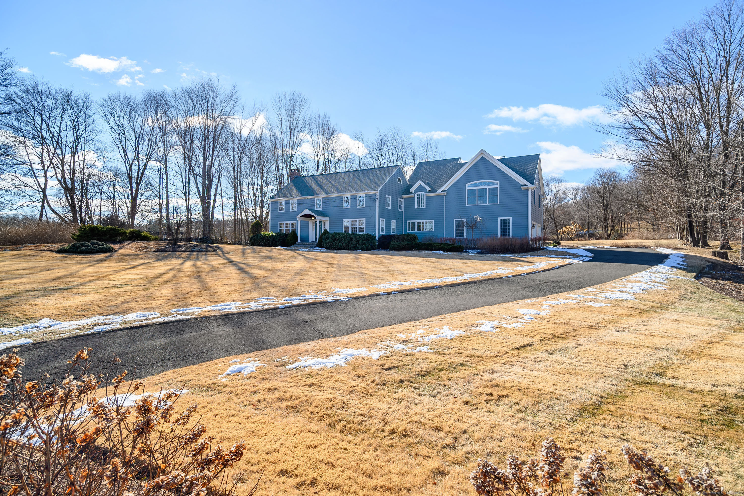 Property for Sale at Currituck Road, Newtown, Connecticut - Bedrooms: 4 
Bathrooms: 4 
Rooms: 9  - $1,099,000