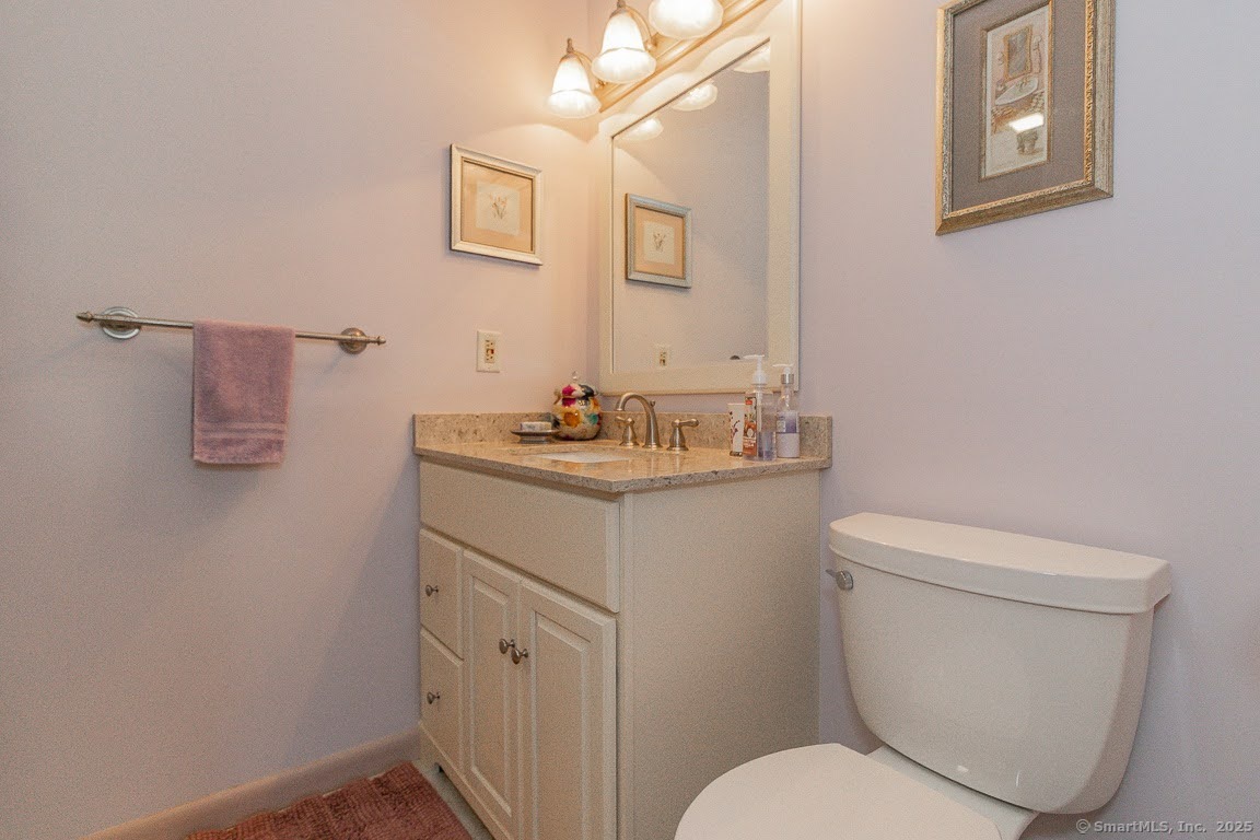 43 Robin Brook Drive #43, Newington, Connecticut image 20