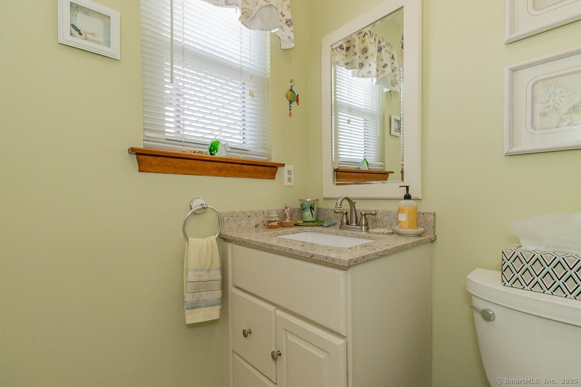 43 Robin Brook Drive #43, Newington, Connecticut image 12