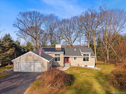 Photo of 16 Partridge Lane, Milford, CT 06461 (MLS # 24143389)