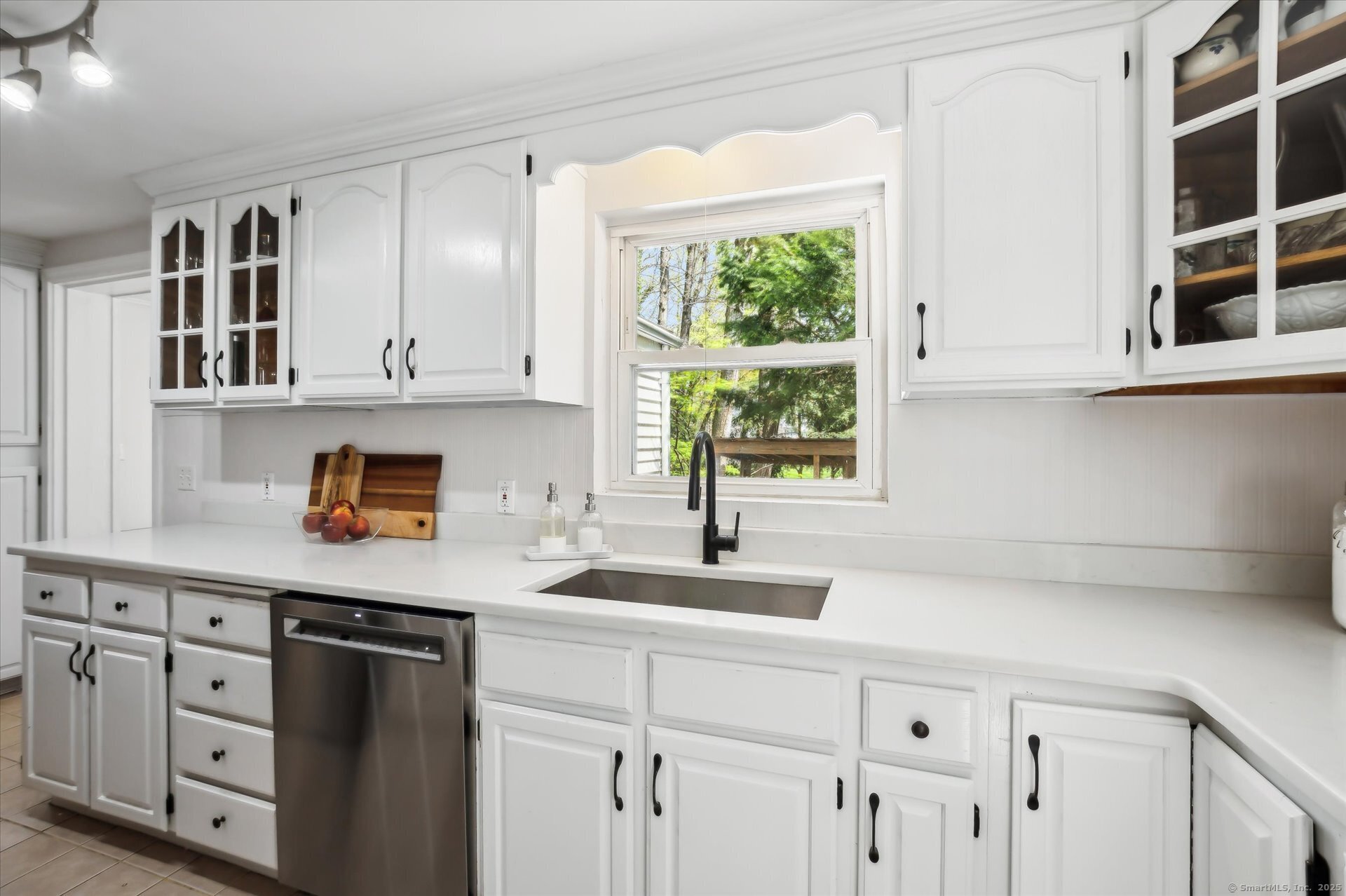 200 W Mountain Road, Simsbury, Connecticut image 8