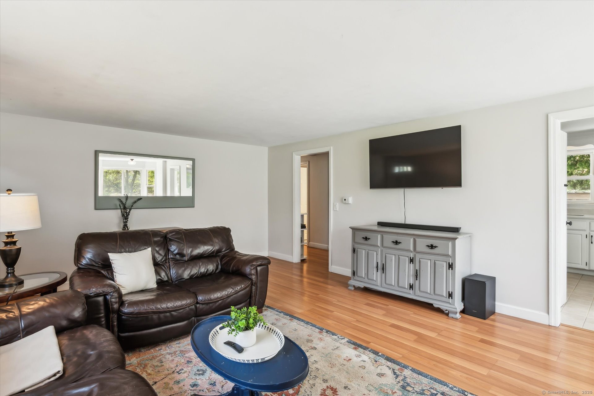 200 W Mountain Road, Simsbury, Connecticut image 5