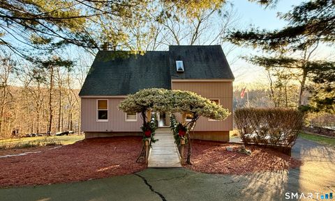 105 Riverside Drive Meriden CT 06451