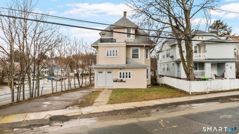 Photo of 133 Southmayd Road, Waterbury, CT 06705 (MLS # 24164320)