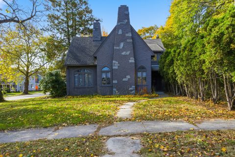 Tiny photo for 2345 Park Avenue, Bridgeport, CT 06604 (MLS # 24133381)