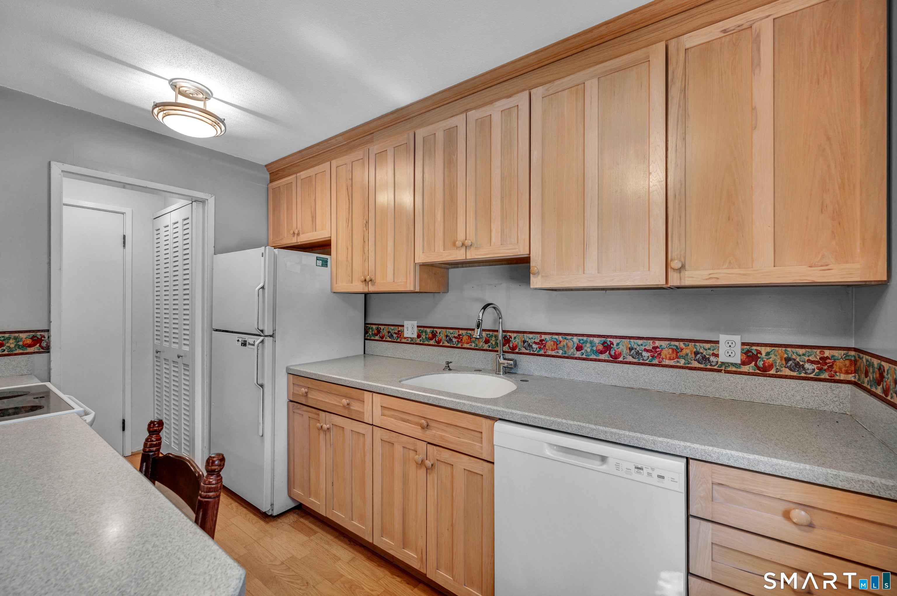 85 River Road G2