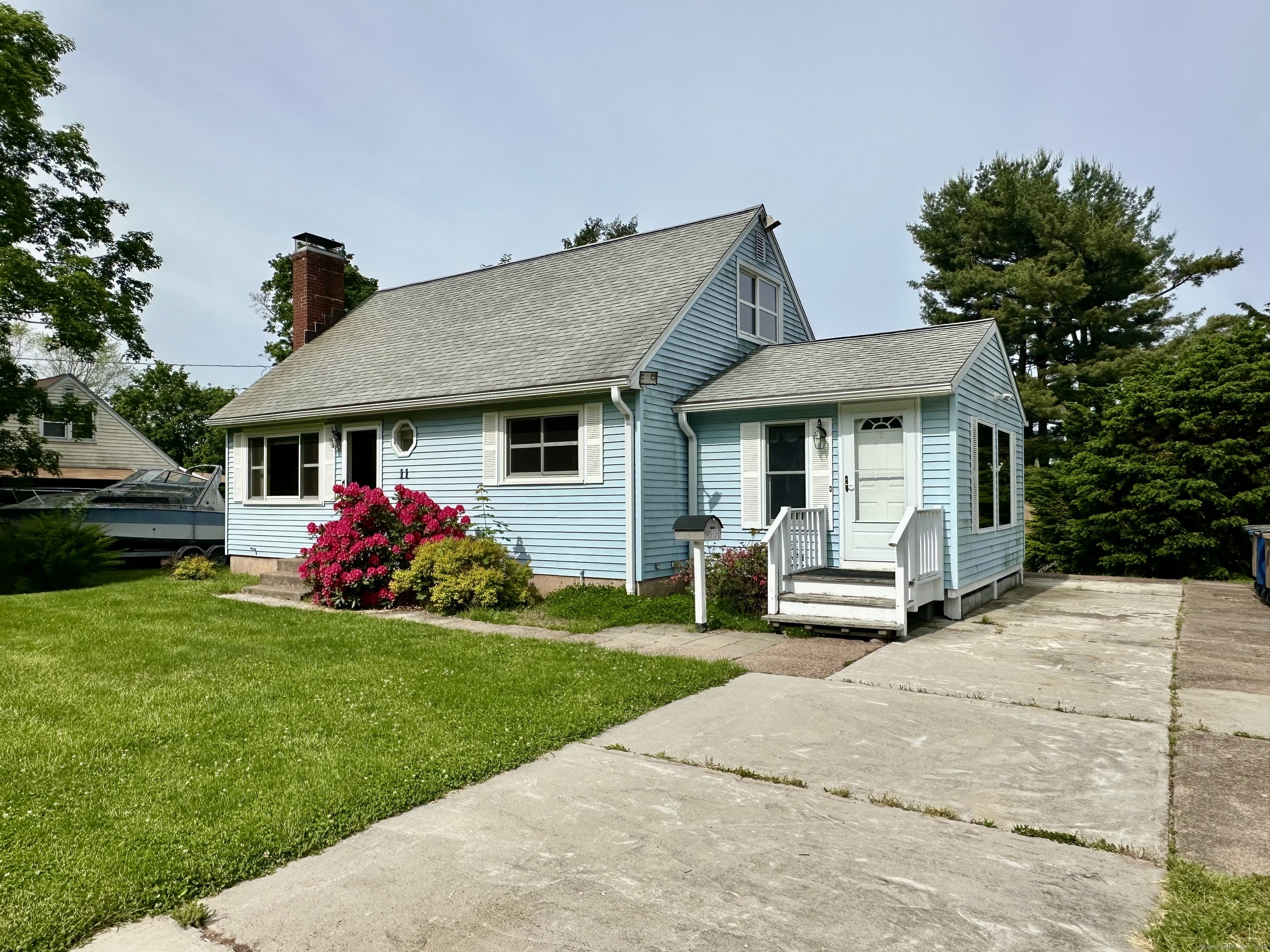 11 Heidi Drive