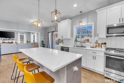 Tiny photo for 40 Wiegert Way, Bristol, CT 06010 (MLS # 24145388)