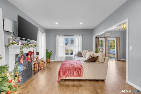 Tiny photo for 40 Wiegert Way, Bristol, CT 06010 (MLS # 24145388)