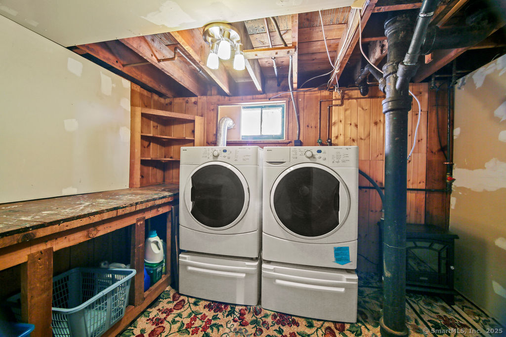 594 S Quaker Lane, West Hartford, Connecticut image 23