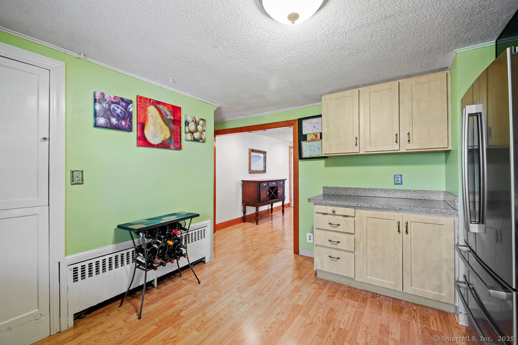 594 S Quaker Lane, West Hartford, Connecticut image 5