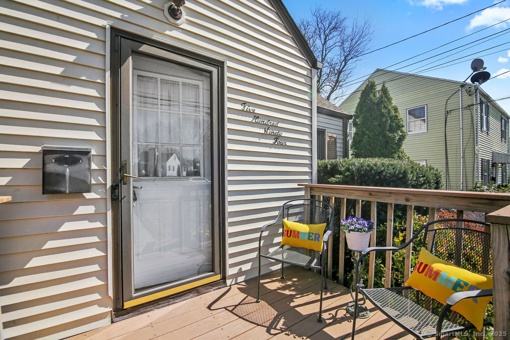 594 S Quaker Lane, West Hartford, Connecticut image 2