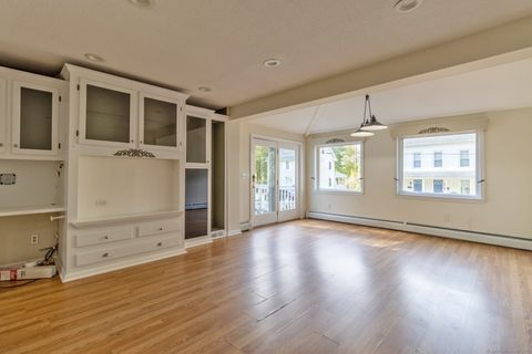 Tiny photo for 7 Starr Place, East Hampton, CT 06424 (MLS # 24134680)