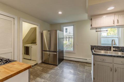 Tiny photo for 7 Starr Place, East Hampton, CT 06424 (MLS # 24134680)