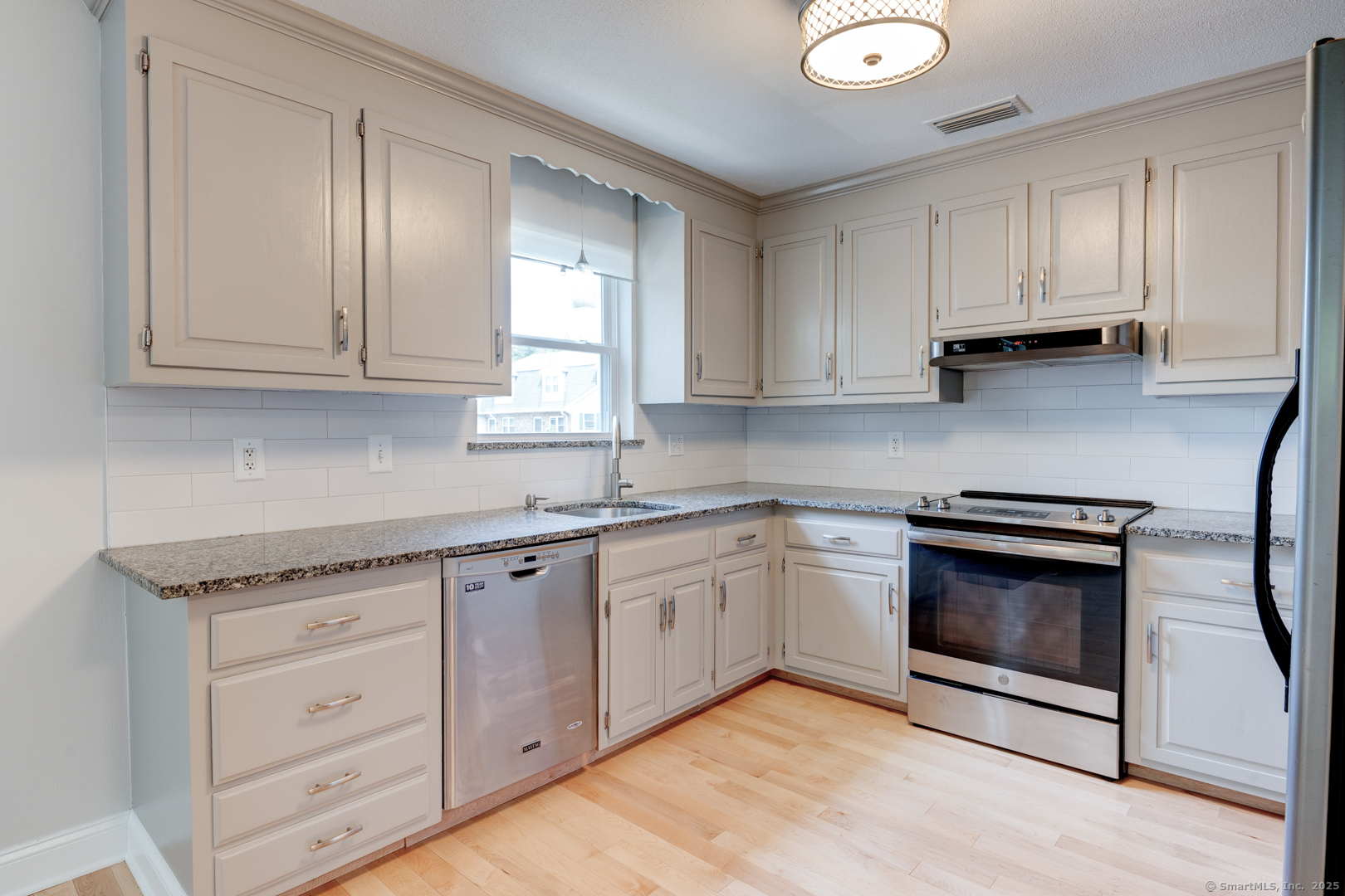 122 Milford Street Extension #APT C6, Plainville, Connecticut image 14