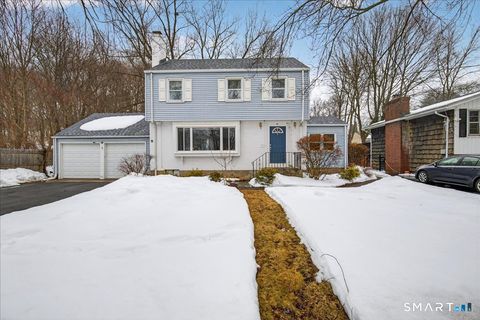 Photo of 61 Reyna Road, Hamden, CT 06514 (MLS # 24155482)