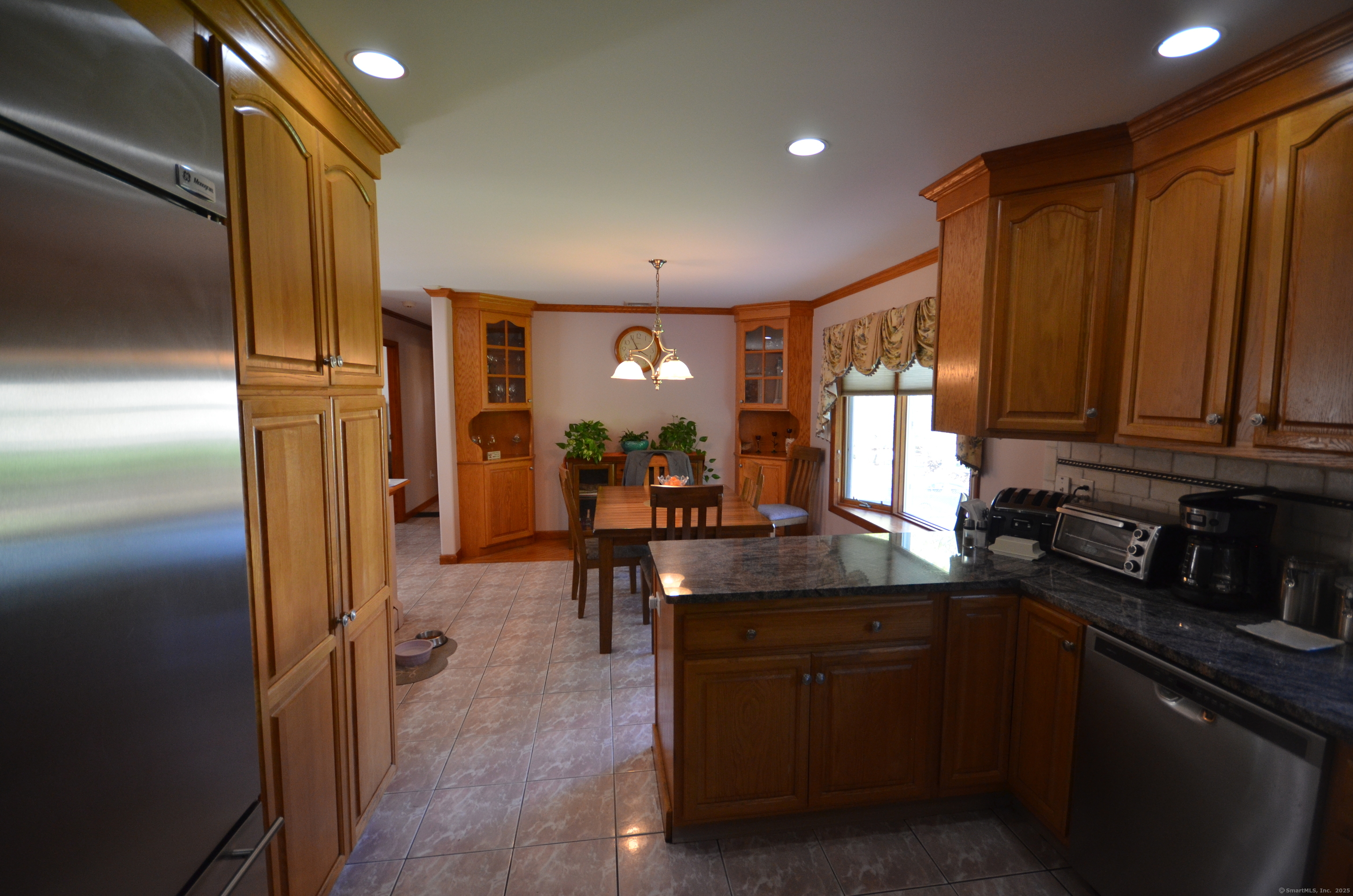 62 Wolff Street, Waterbury, Connecticut image 8