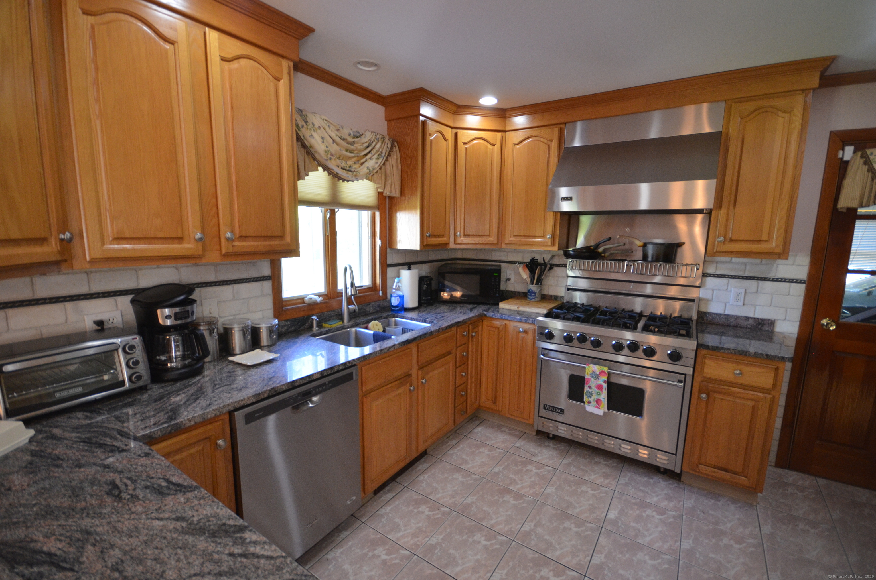 62 Wolff Street, Waterbury, Connecticut image 5