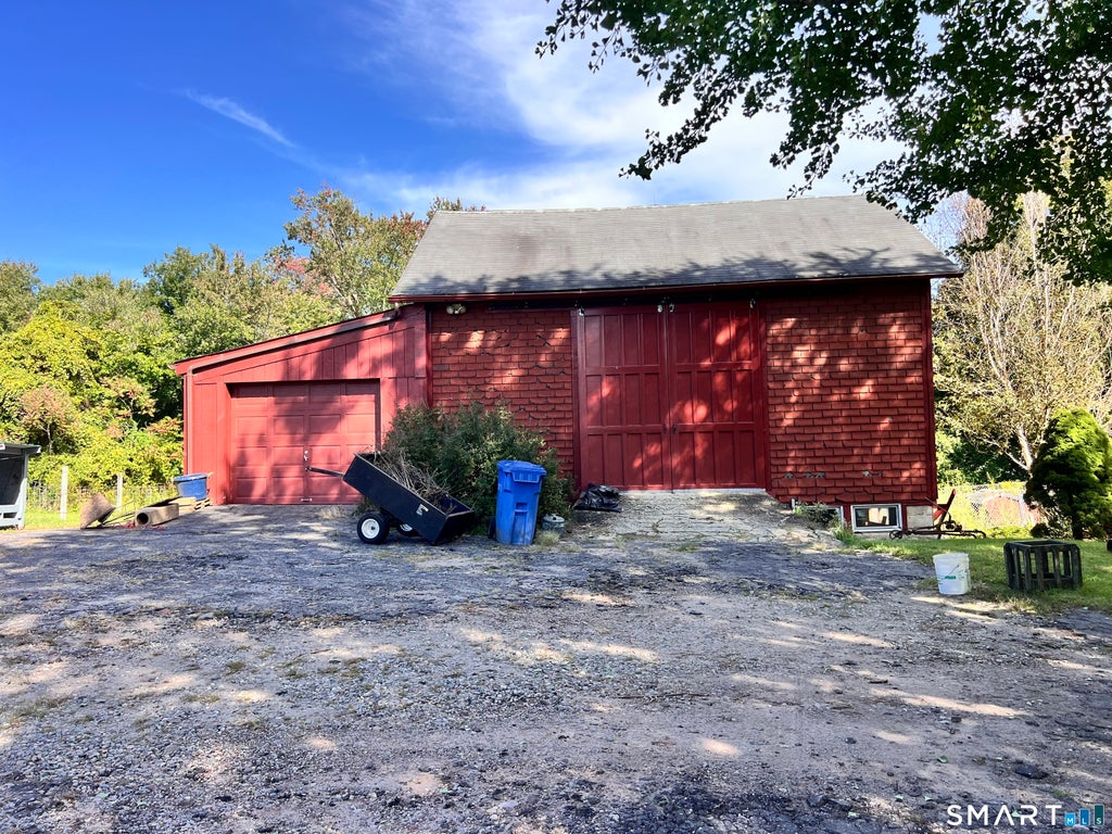 Photo of 110 W High Street, East Hampton, CT 06424 (MLS # 24210181)