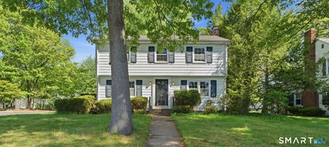 Photo of 77 Washington Street, Manchester, CT 06042 (MLS # 24176909)