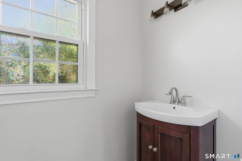 Tiny photo for 77 Washington Street, Manchester, CT 06042 (MLS # 24176909)