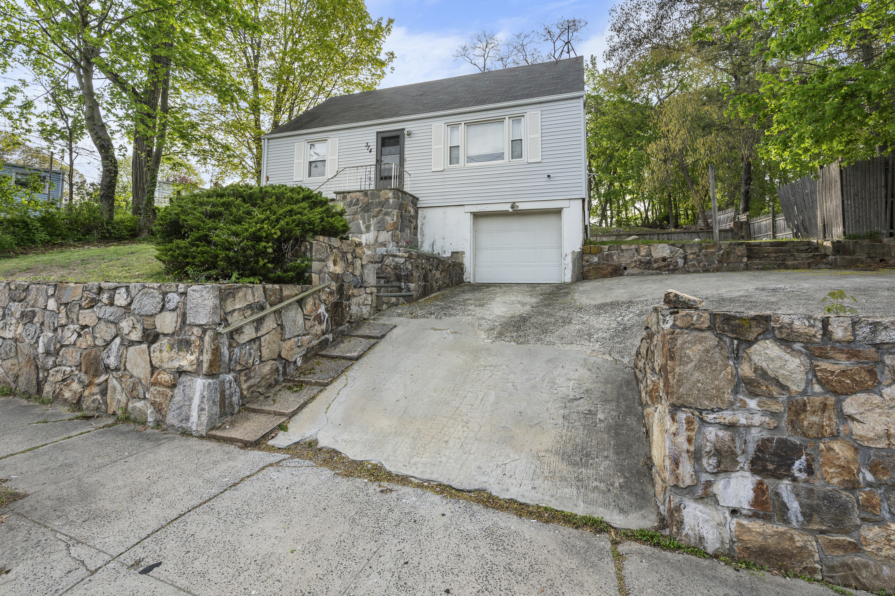 374 Vincellette Street, Bridgeport, Connecticut image 4