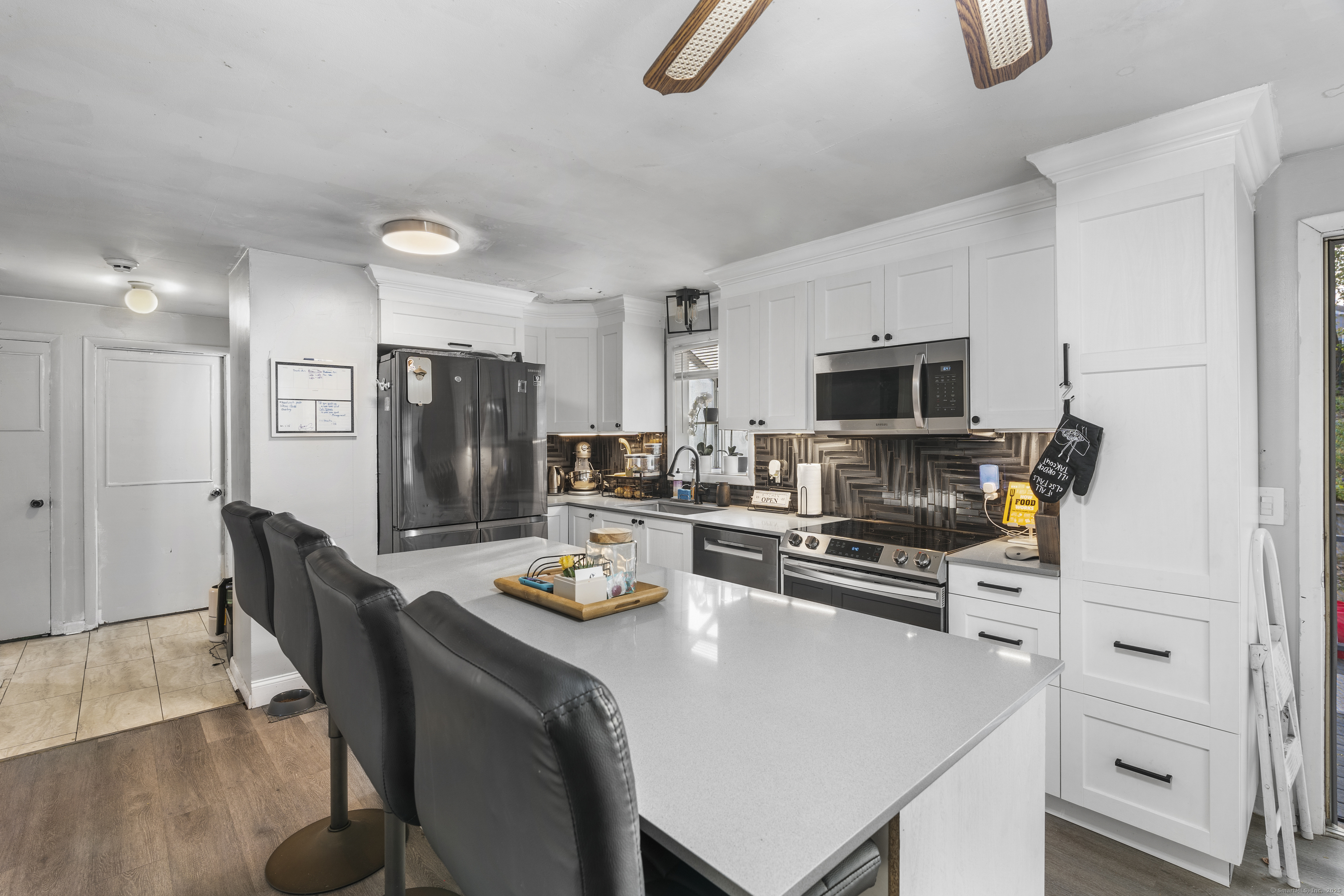 374 Vincellette Street, Bridgeport, Connecticut image 15