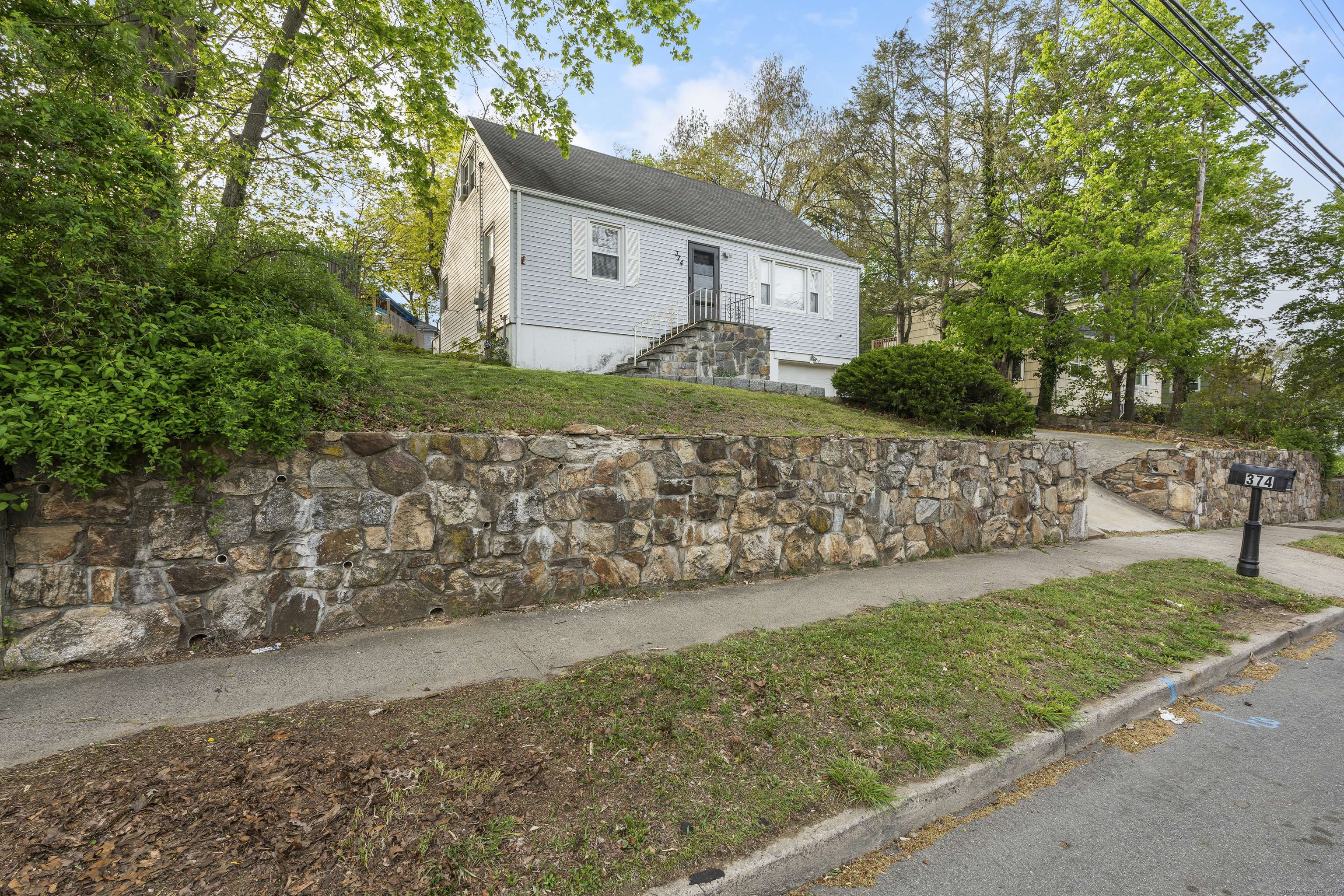 374 Vincellette Street, Bridgeport, Connecticut image 5
