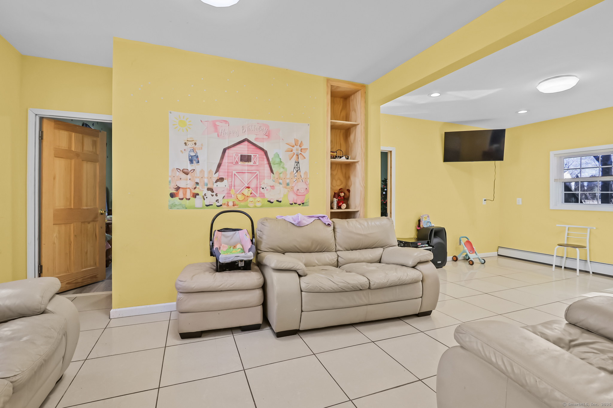 145 Oakville Avenue, Waterbury, Connecticut image 10
