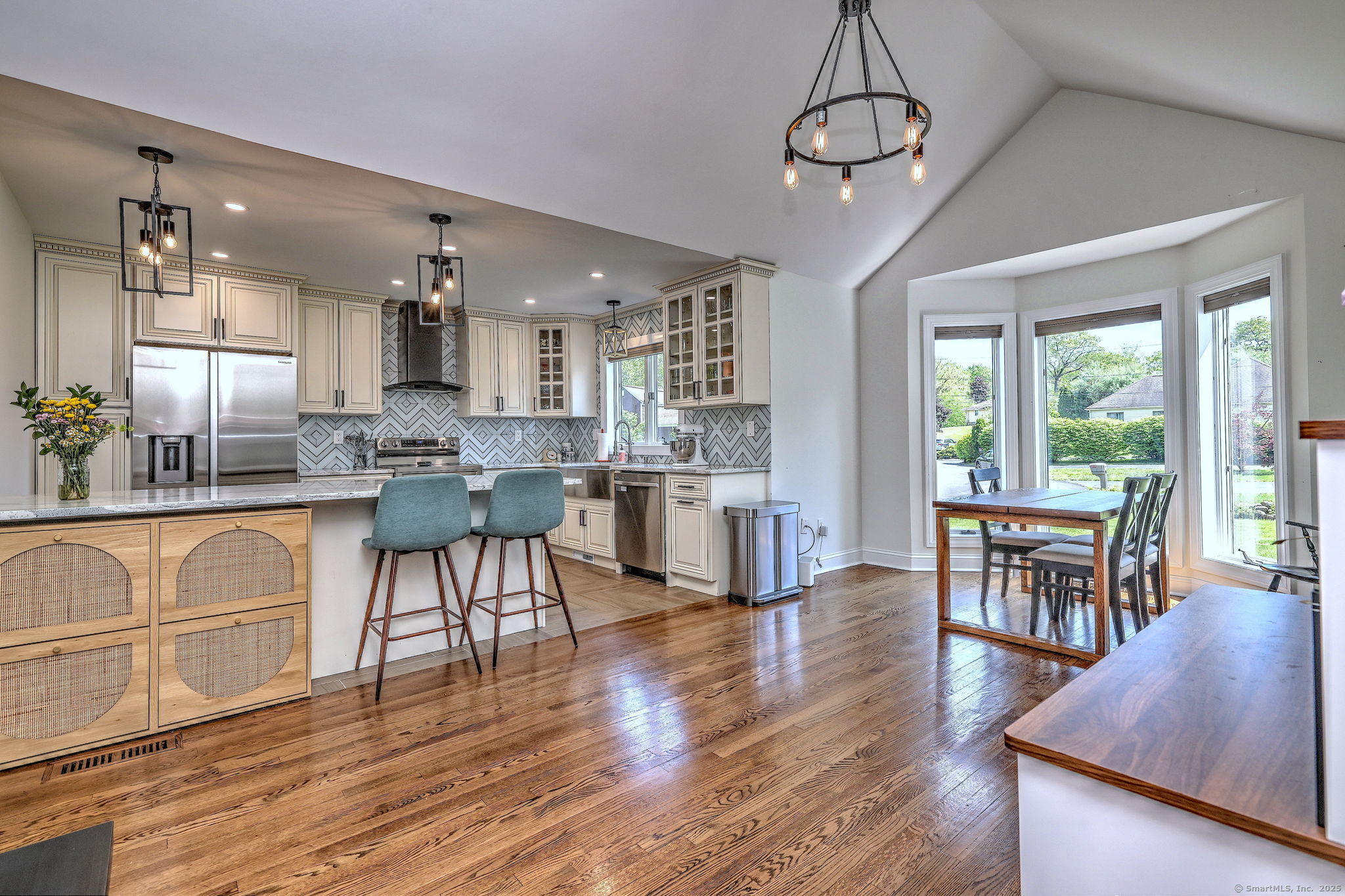 52 Robin Hill Lane, Hamden, Connecticut image 6