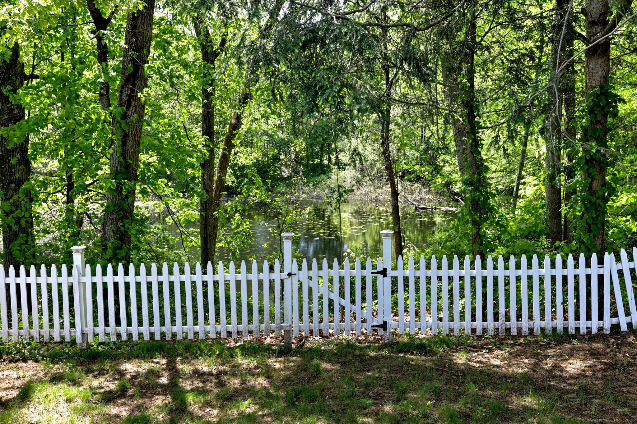 52 Robin Hill Lane, Hamden, Connecticut image 38