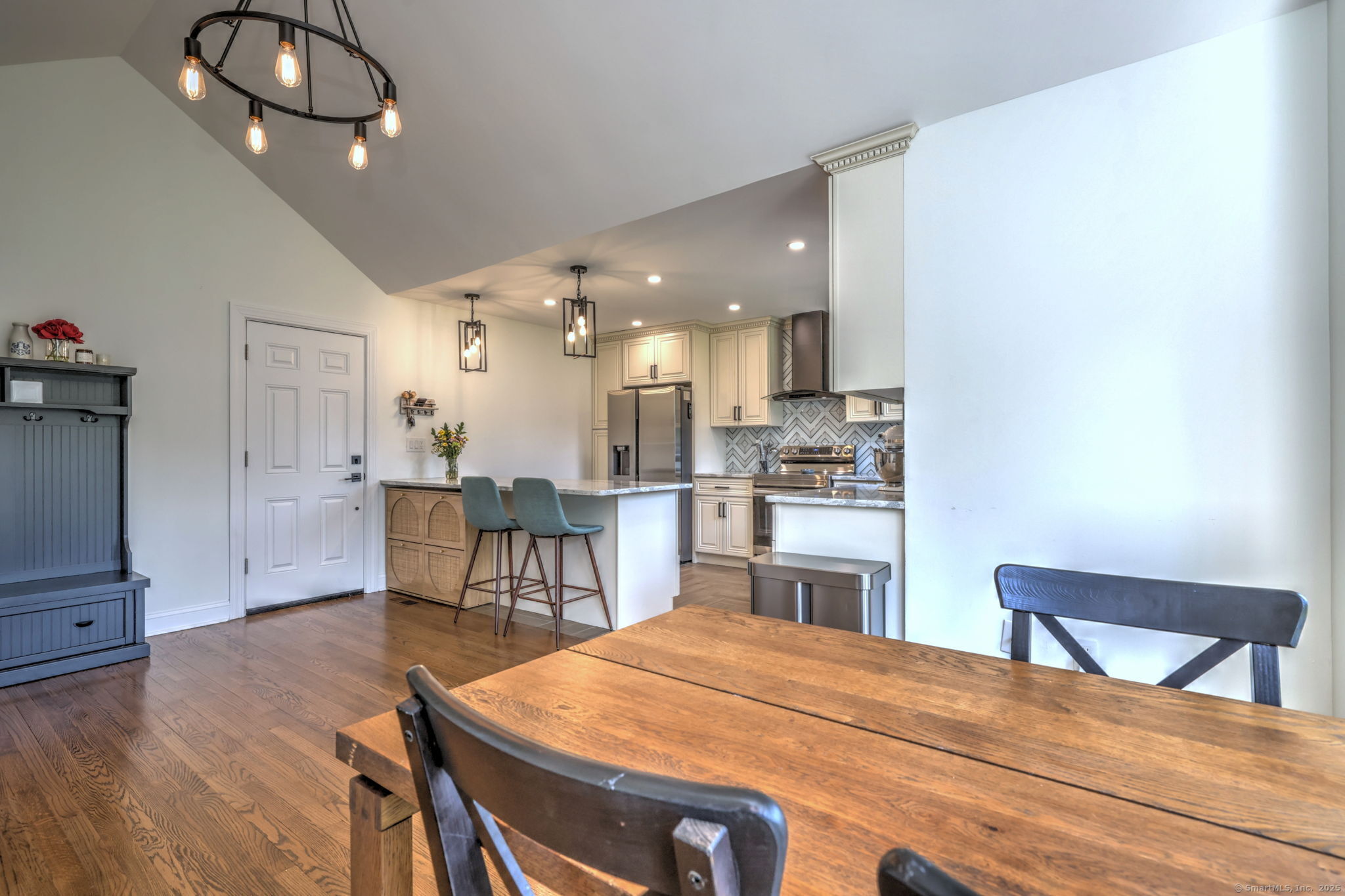 52 Robin Hill Lane, Hamden, Connecticut image 10