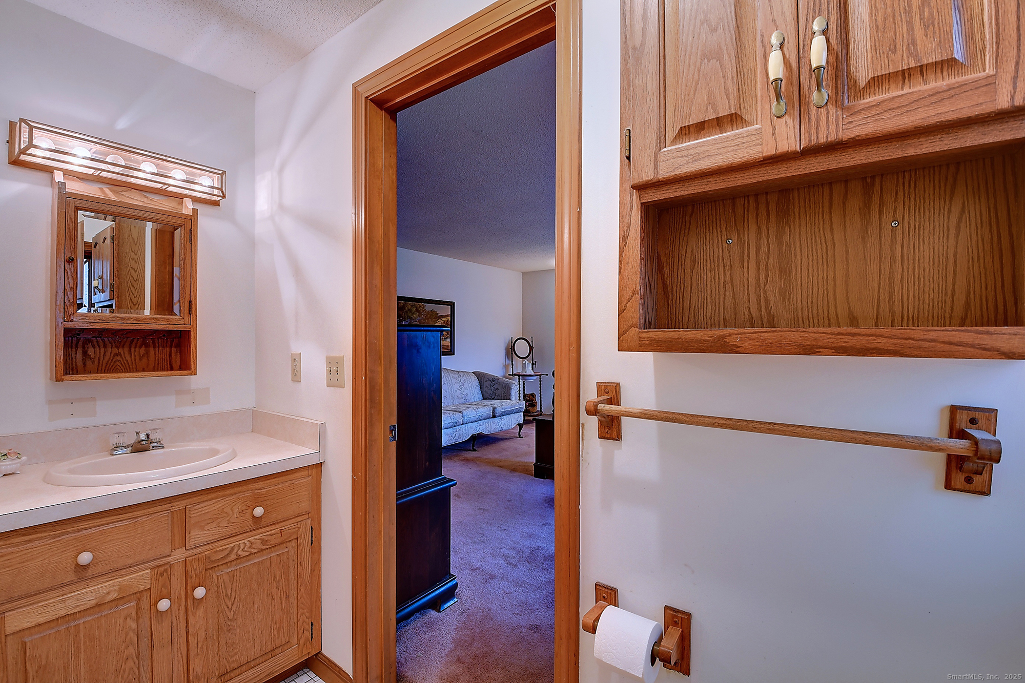 Bolton, Connecticut 06043, United States, 4 Bedrooms Bedrooms, ,3 BathroomsBathrooms,Residential,Coming Soon,247867