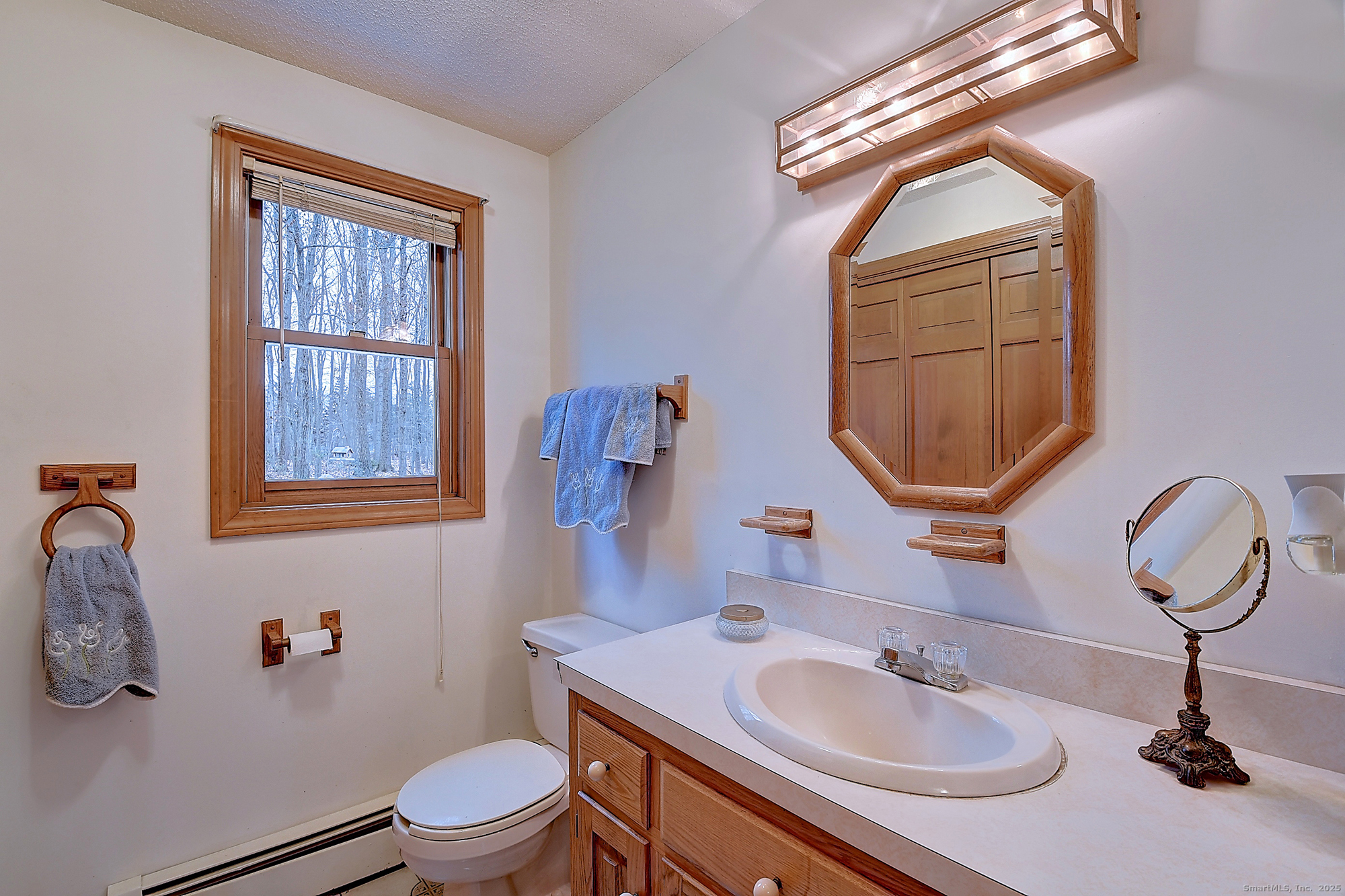 Bolton, Connecticut 06043, United States, 4 Bedrooms Bedrooms, ,3 BathroomsBathrooms,Residential,Coming Soon,247867