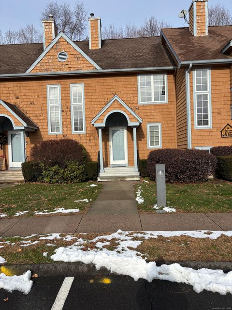 16 Joseph Court 16 East Windsor CT 06016