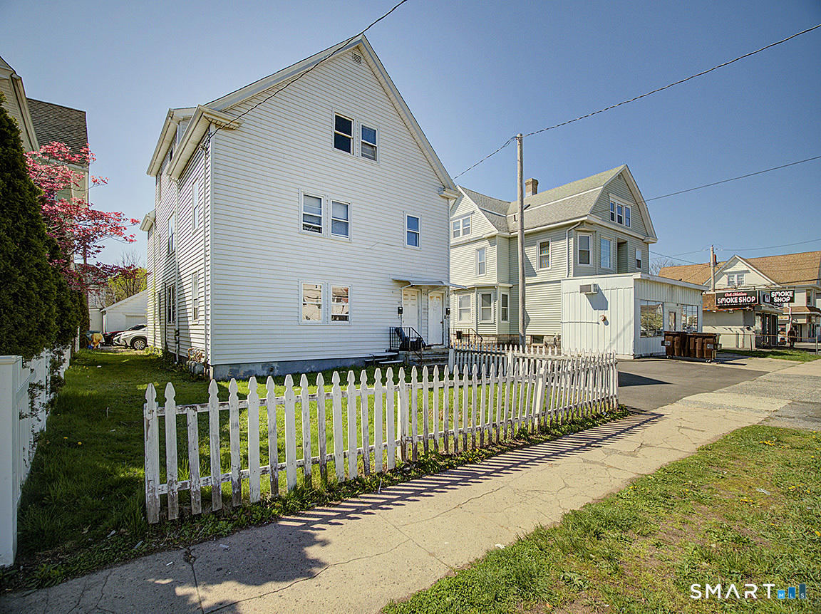 1052 Dixwell Avenue