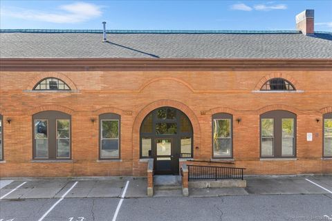 Tiny photo for 10 Railroad Avenue, Norwich, CT 06360 (MLS # 24132283)